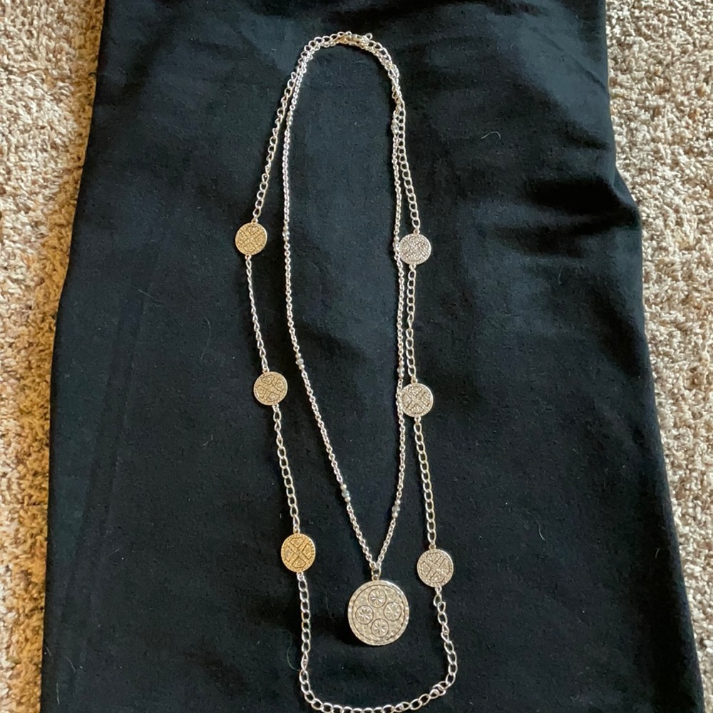 *Host Pick 3/24/22* Premier Designs Stunning necklace